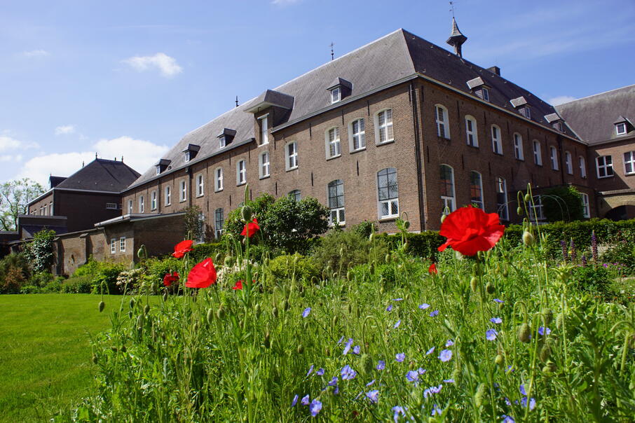Megen st josephsberg 1 jde
