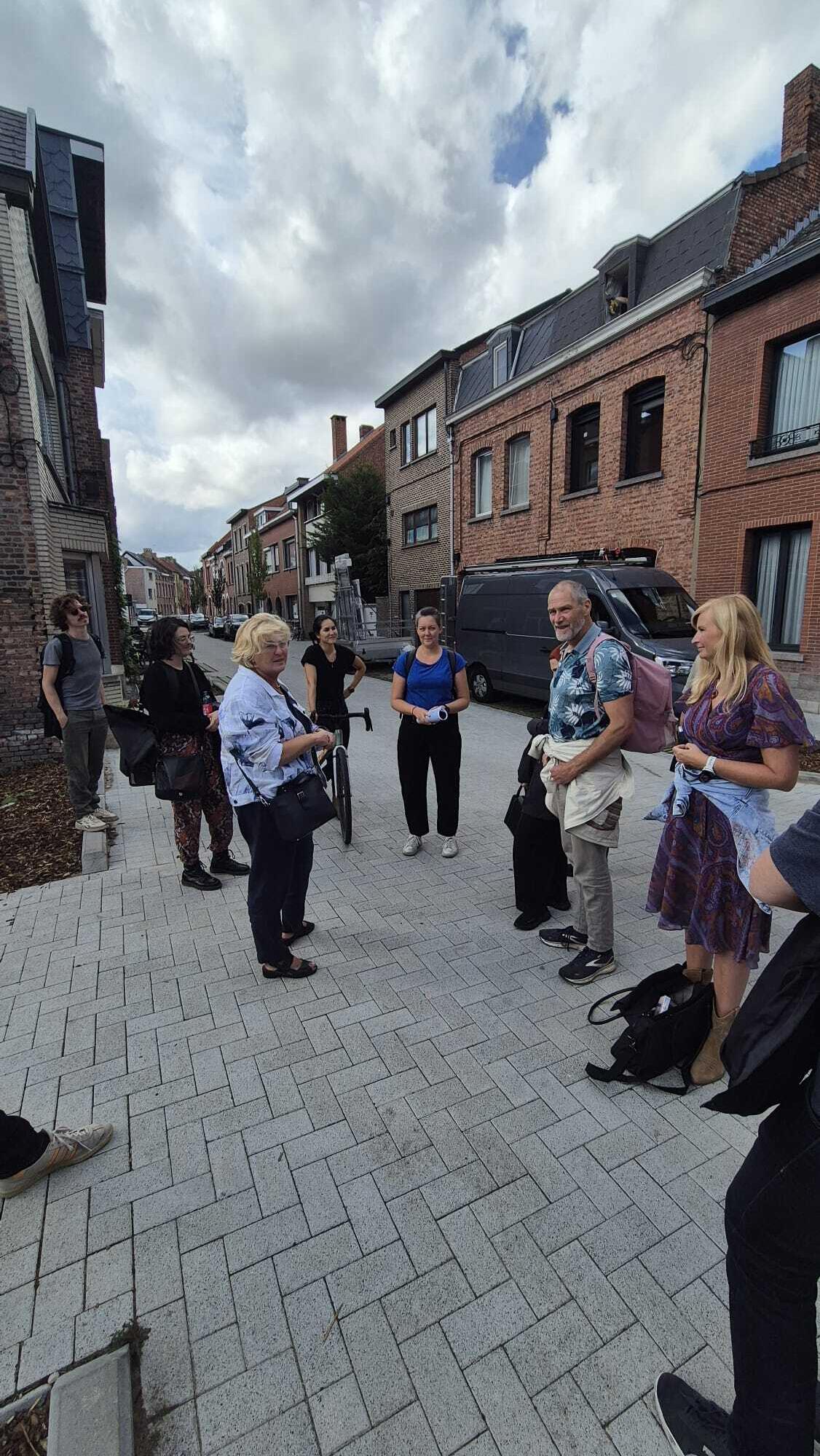 Bezoek paardenkerkhofstraat 1