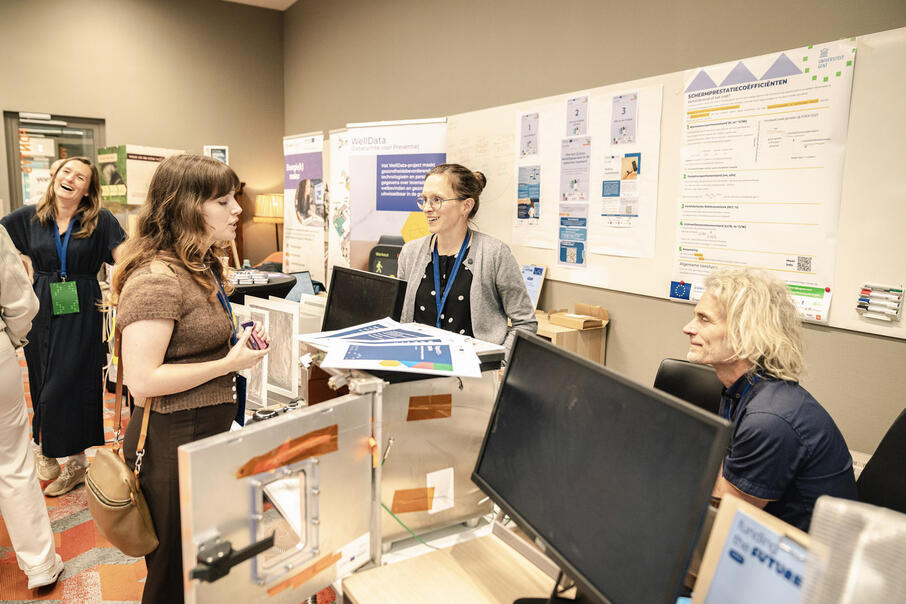 Expostand ENERGLIK op Funding the Future