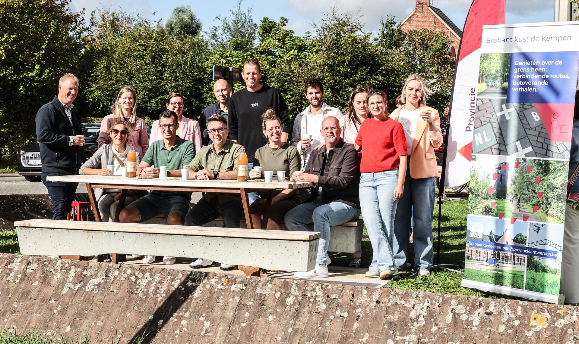 Projectpartners aan de nieuwe basisinfrastructuur van het Bels Lijntje
