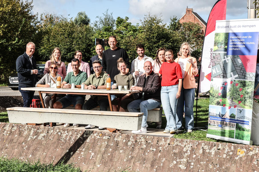 Projectpartners aan de nieuwe basisinfrastructuur van het Bels Lijntje
